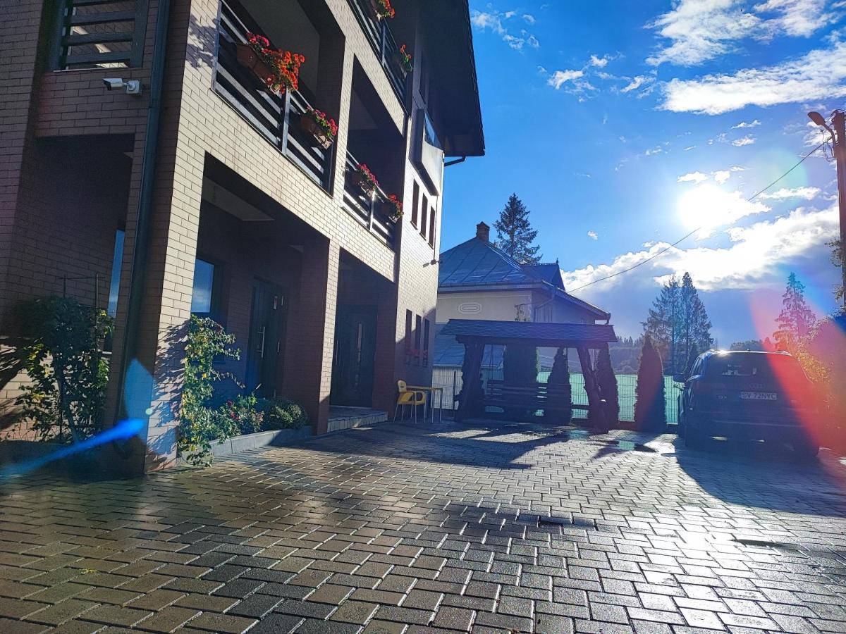 Enigma Bucovinei Hotel Vicovu de Jos Luaran gambar