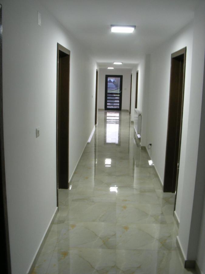 Enigma Bucovinei Hotel Vicovu de Jos Luaran gambar